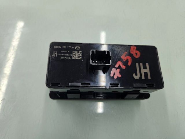 KB8N66170A MAZDA Кнопка выключения ESP купить в Сумы