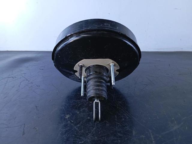 KB8R43950 MAZDA купить в Ужгород