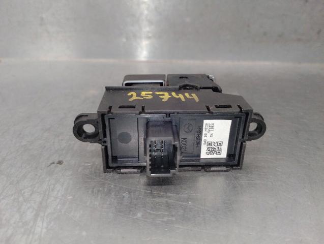 KD2W66EP0 MAZDA купить в Кривой Рог