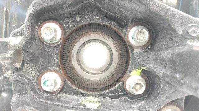 KD3533031A MAZDA Цапфа (поворотный кулак) передний левый купить в Каменское