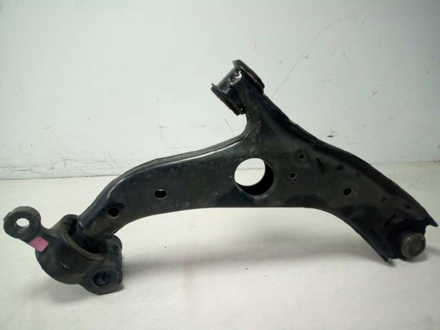 Braço oscilante inferior esquerdo de suspensão dianteira KD3534350S MAZDA