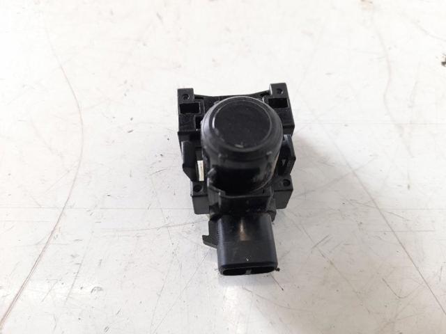 Sensor de sinalização de estacionamento (sensor de estacionamento) dianteiro/traseiro central KD4767UC1 MAZDA