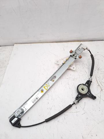 Mecanismo de acionamento de vidro da porta dianteira direita KD5358590 MAZDA