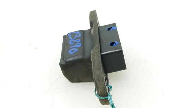 MAZDA KD53624B0 Кнопка привода замка крышки багажника (двери 3/5-й (ляды) в наличии Ровно