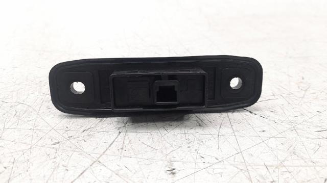 MAZDA KD53624B0A Кнопка привода замка крышки багажника (двери 3/5-й (ляды) в наличии Николаев