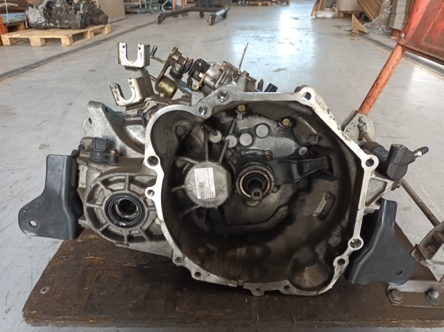 KF5M421F8A4 MITSUBISHI КПП в сборе (механическая коробка передач) купить в Черкассы