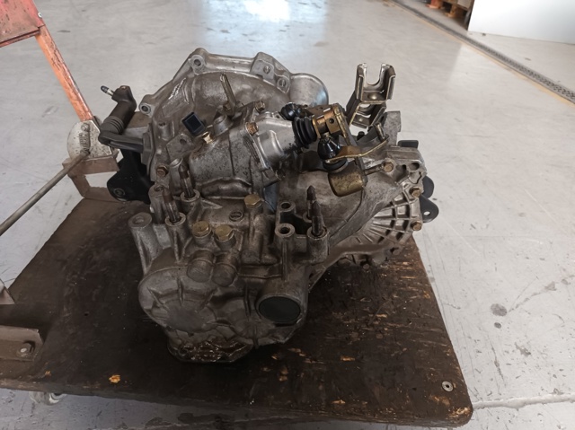 MITSUBISHI KF5M421F8A4 КПП в сборе (механическая коробка передач) в наличии Украина