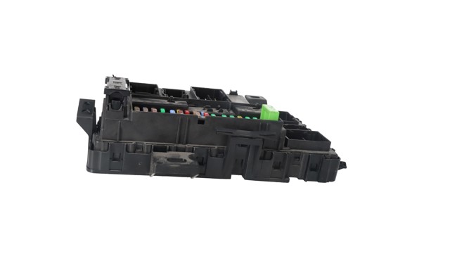KK3T15604FAH Блок предохранителей задний салонный купить Днепр