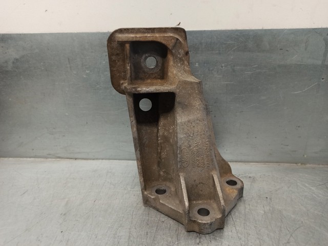 LAND ROVER KKU500580 Кронштейн подушки (опоры) двигателя левой в наличии Тернополь