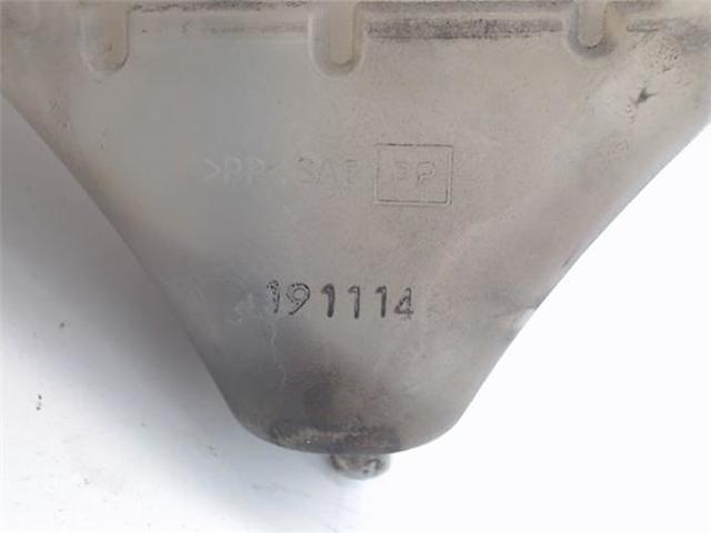 MAZDA L32715351B Бачок системы охлаждения в наличии Днепр