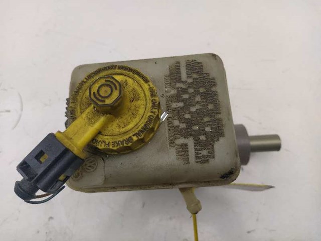 VAG L481402 в наличии Ужгород