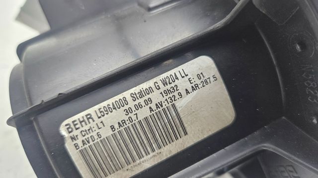 MERCEDES L5964008 в наличии Ирпень