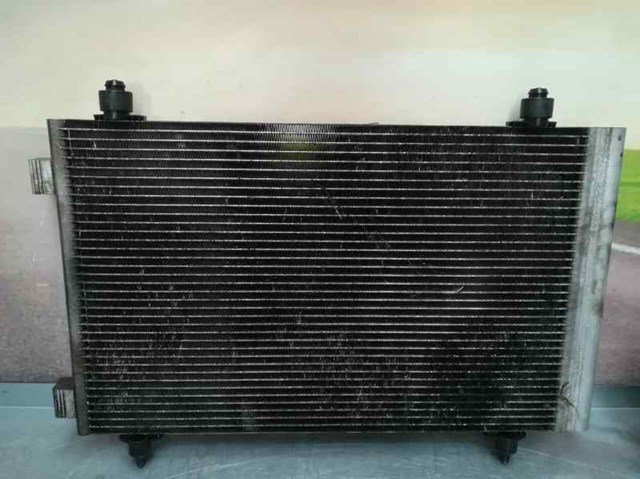 Condensador / radiador de ar condicionado para Peugeot 807 2.0 hdi rhr L6691004