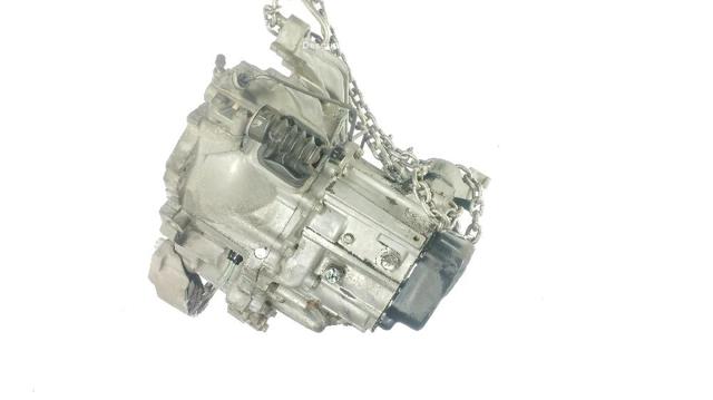 L823 MAZDA Двигатель в сборе купить в Киев
