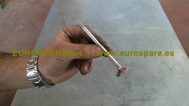 LAND ROVER LGH101450L Впускной клапан в наличии Украина