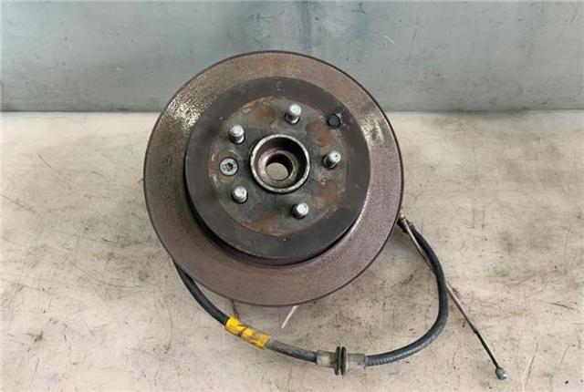 LR001128 LAND ROVER Цапфа (поворотный кулак) задний правый купить в Кривой Рог