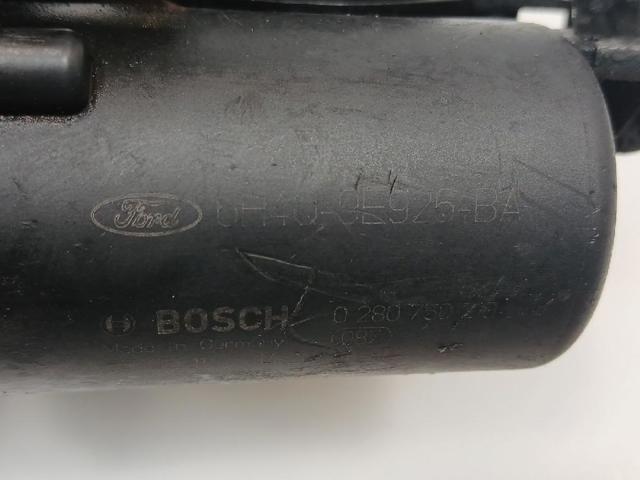 LR004065 LAND ROVER Дроссельная заслонка купить в Сумы