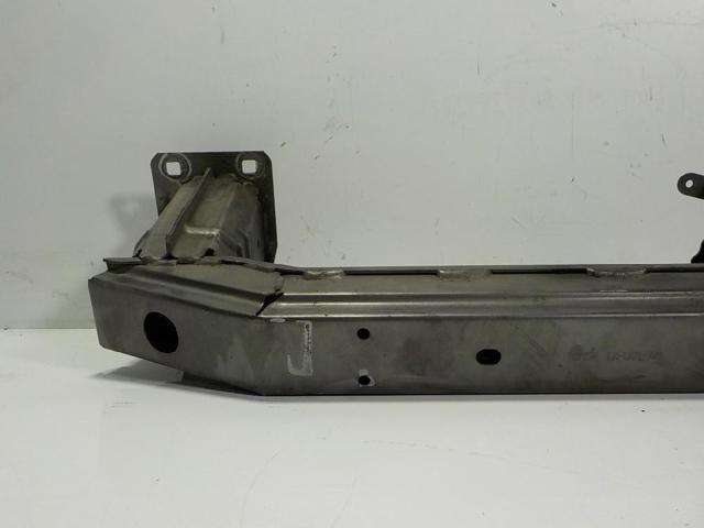 Reforçador do pára-choque dianteiro LR005532 Land Rover