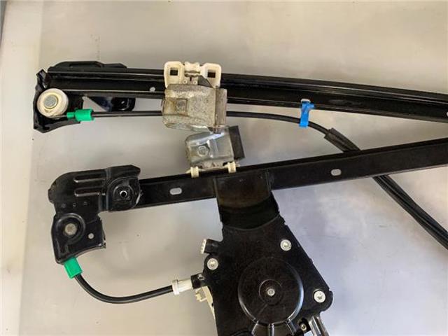 LR006371 LAND ROVER Механизм стеклоподъемника двери передней правой купить в Ужгород