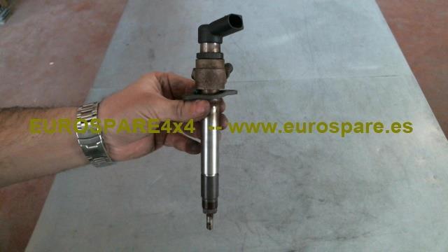 LR006495 LAND ROVER Форсунка впрыска топлива купить в Запорожье