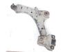 Braço oscilante inferior esquerdo de suspensão dianteira LR007206 LAND ROVER