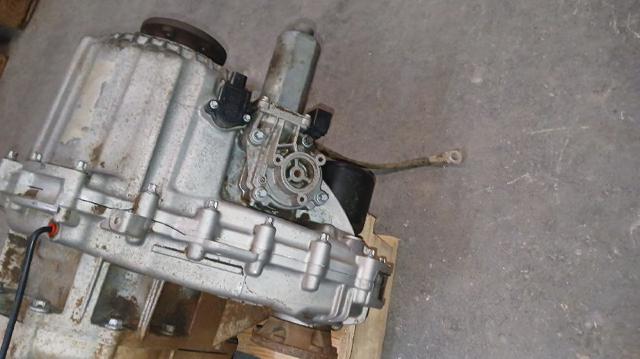 LAND ROVER LR008206 в наличии Житомир