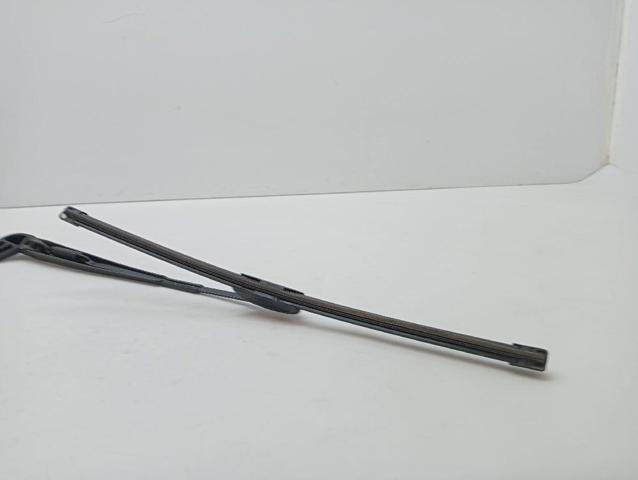 LR009808 LAND ROVER Поводок стеклоочистителя купить в Ирпень