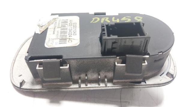 LR010876 LAND ROVER купить в Киев
