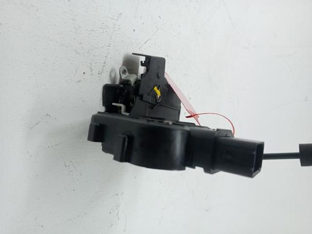LAND ROVER LR011277 Замок водительской двери в наличии Кривой Рог