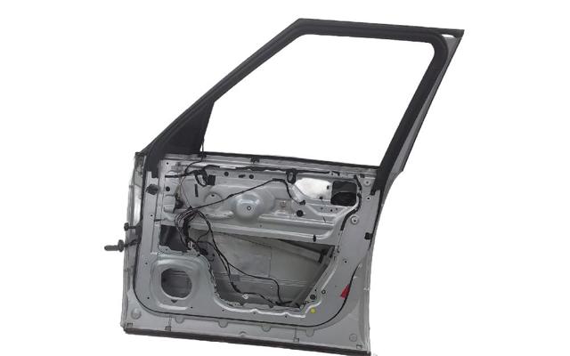 LR011696 LAND ROVER Дверь передняя правая купить в Львов