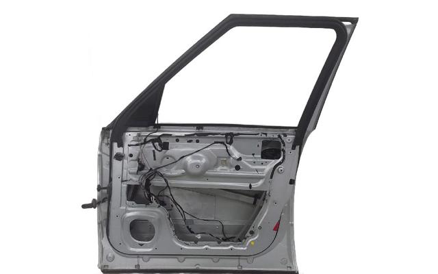 LR011696 LAND ROVER Дверь передняя правая купить в Харьков