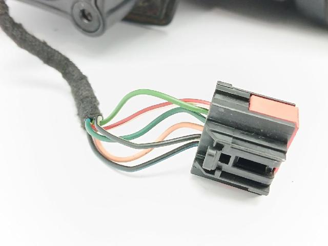 LR013758 LAND ROVER Правое зеркало купить в Житомир