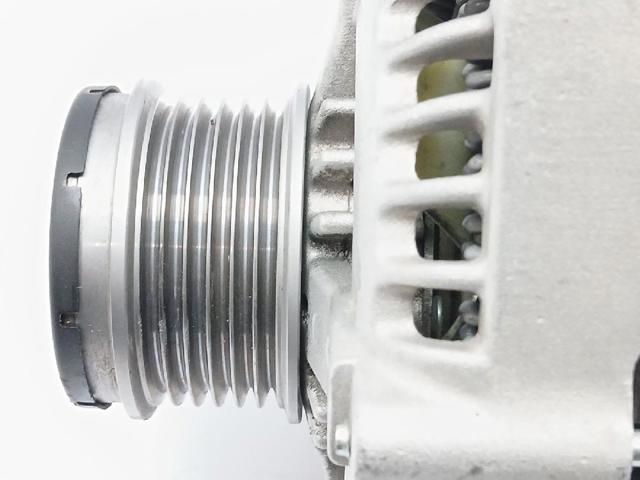 LR013843 LAND ROVER Генератор купить в Кривой Рог