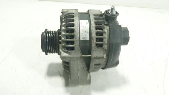 LR013843 LAND ROVER Генератор купить в Хмельницкий