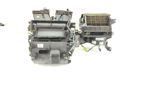 LR013844 LAND ROVER купить в Ровно