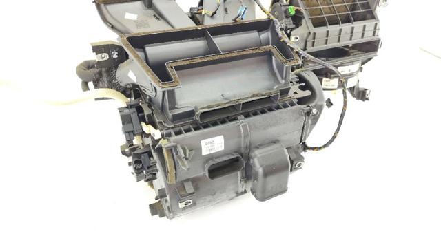LR013844 LAND ROVER купить в Кривой Рог