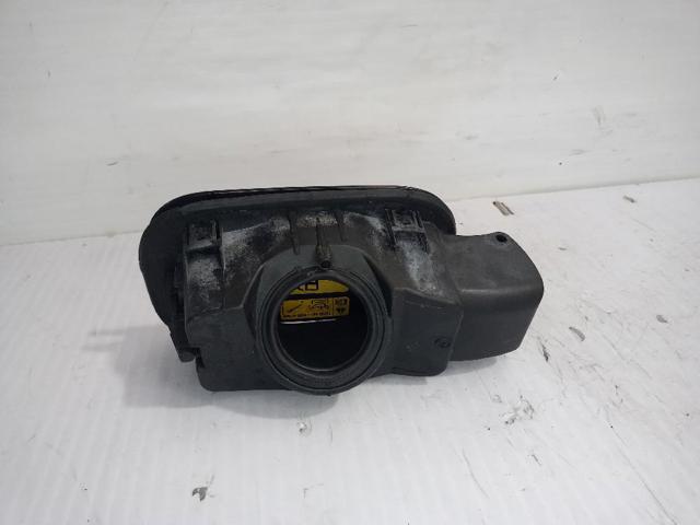 LAND ROVER LR014044 Корпус заливной горловины топливного бака в наличии Львов