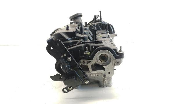 LAND ROVER LR014248 Головка блока цилиндров (ГБЦ) левая в наличии Хмельницкий