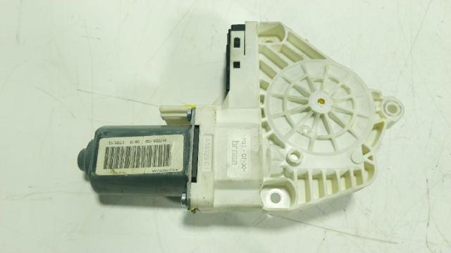 LR015450 LAND ROVER Мотор стеклоподъемника двери передней правой купить в Киев
