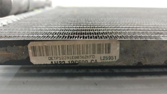LAND ROVER LR015556 Радиатор кондиционера в наличии Павлоград