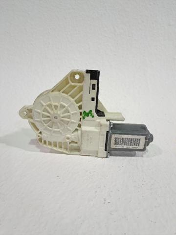 LR016353 LAND ROVER Мотор стеклоподъемника двери задней левой купить в Полтава