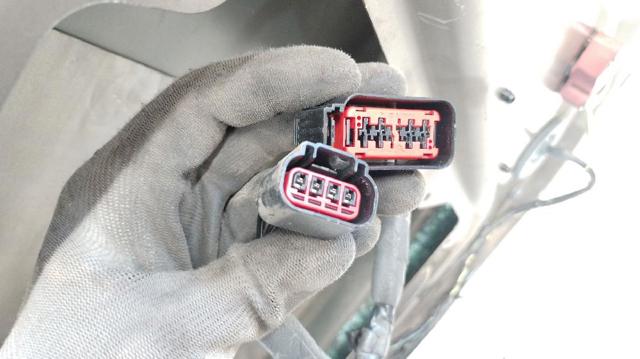 LR016462 LAND ROVER Дверь передняя правая купить в Одесса