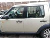 Porta dianteira esquerda LR016463 LAND ROVER