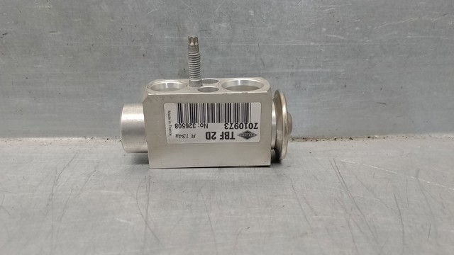 LR016631 Клапан TRV кондиционера купить Полтава