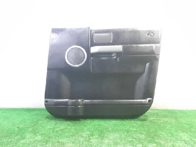 Revestimento (cobrimento) interno da porta dianteira direita LR016876 Land Rover