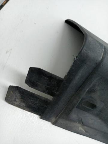 LAND ROVER LR018175 Накладка (молдинг) порога наружная правая в наличии Киев