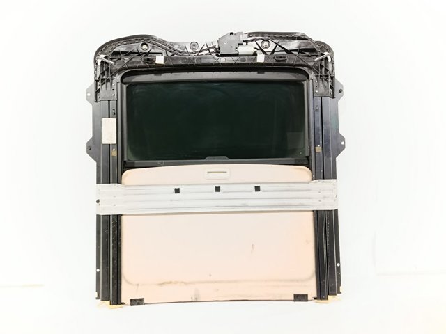 LR018241 LAND ROVER Люк в сборе купить в Тернополь