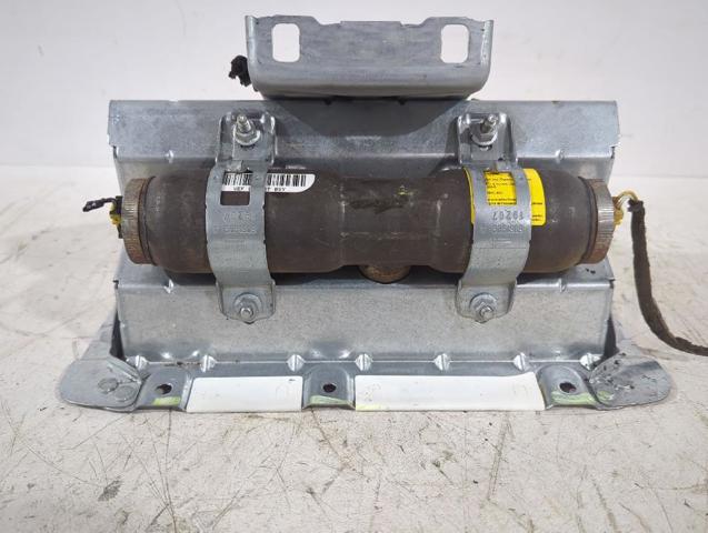 LAND ROVER LR018439 в наличии Киев