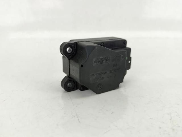 LAND ROVER LR022168 в наличии Чернигов