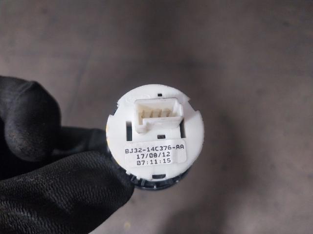 LR025904 LAND ROVER Кнопка старт-стоп купить в Черновцы